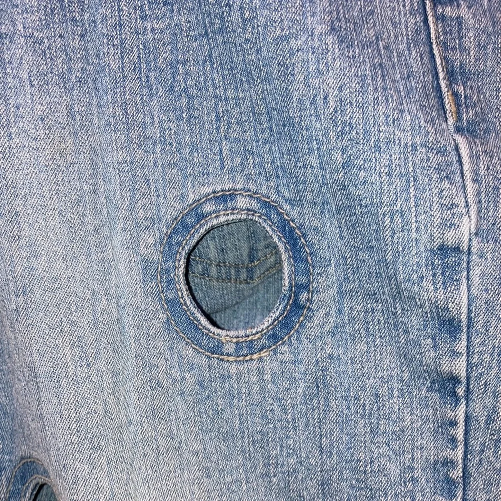 Vintage Y2K YAGI Cut Outs Holes Women’s Denim Jeans Distressed Flare Bell 32x34 - Picture 3 of 8